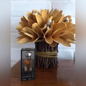 MINIATURE Givenchy III (1970) 
Parfum 2 ml 
vintage